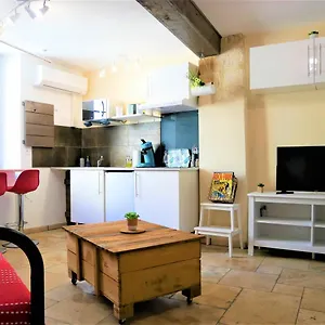 Le Travertin Avinhão